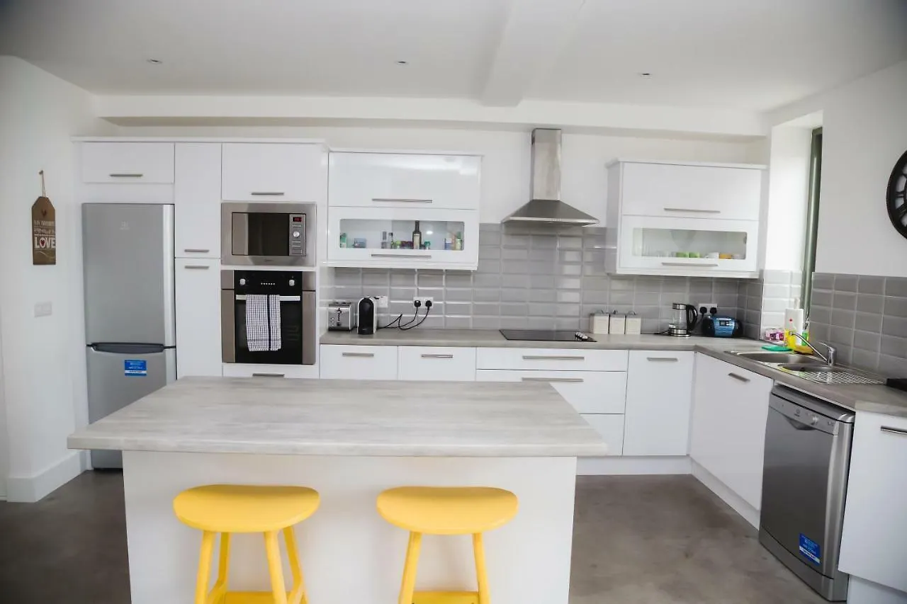 Reeks Gateway Townhouse Apartment Killarney Ireland