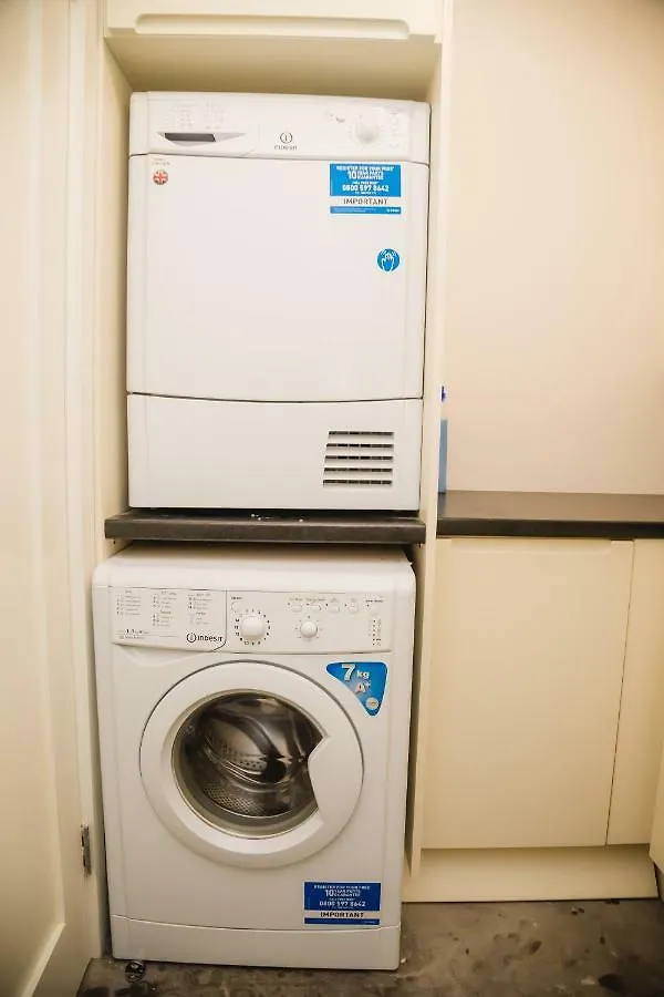 Reeks Gateway Townhouse Apartment Killarney